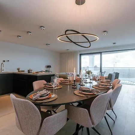 公寓 Luxurious 3 Bedroom At The Sea