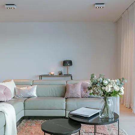公寓 Luxurious 3 Bedroom At The Sea