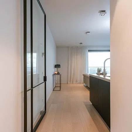 Luxurious 3 Bedroom At The Sea 公寓